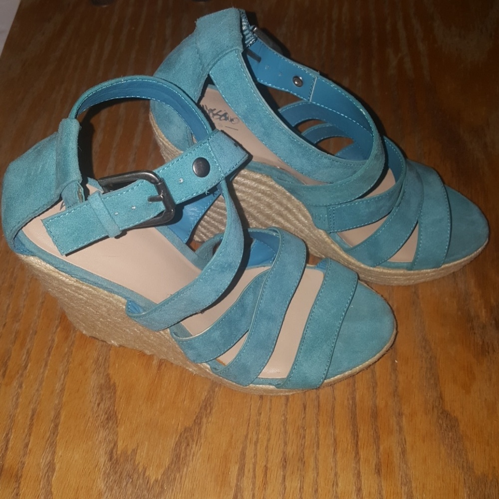 Wedges - Picture 2 of 6